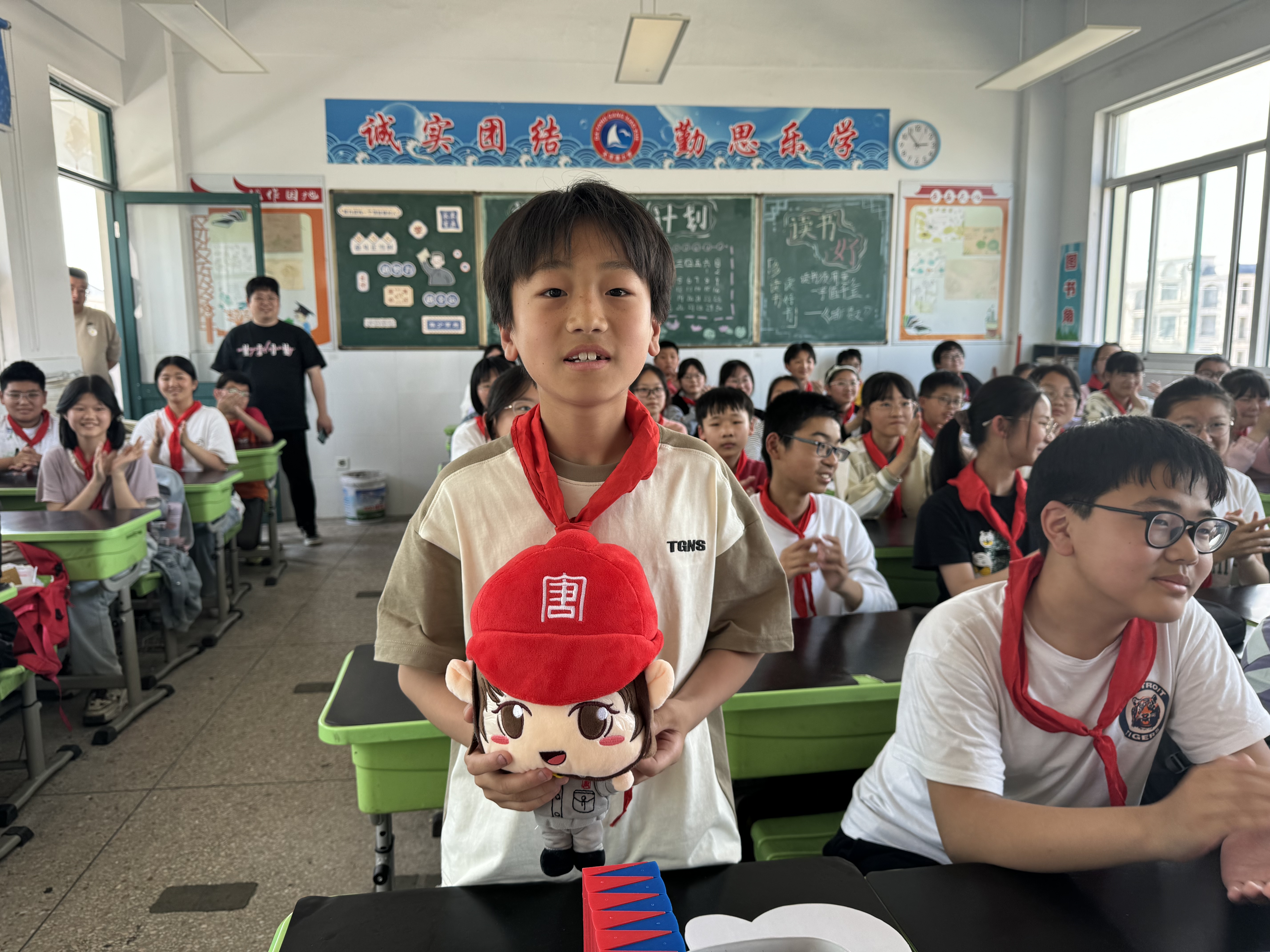 1716778832113048129.jpg 大唐启明星课堂3.jpg