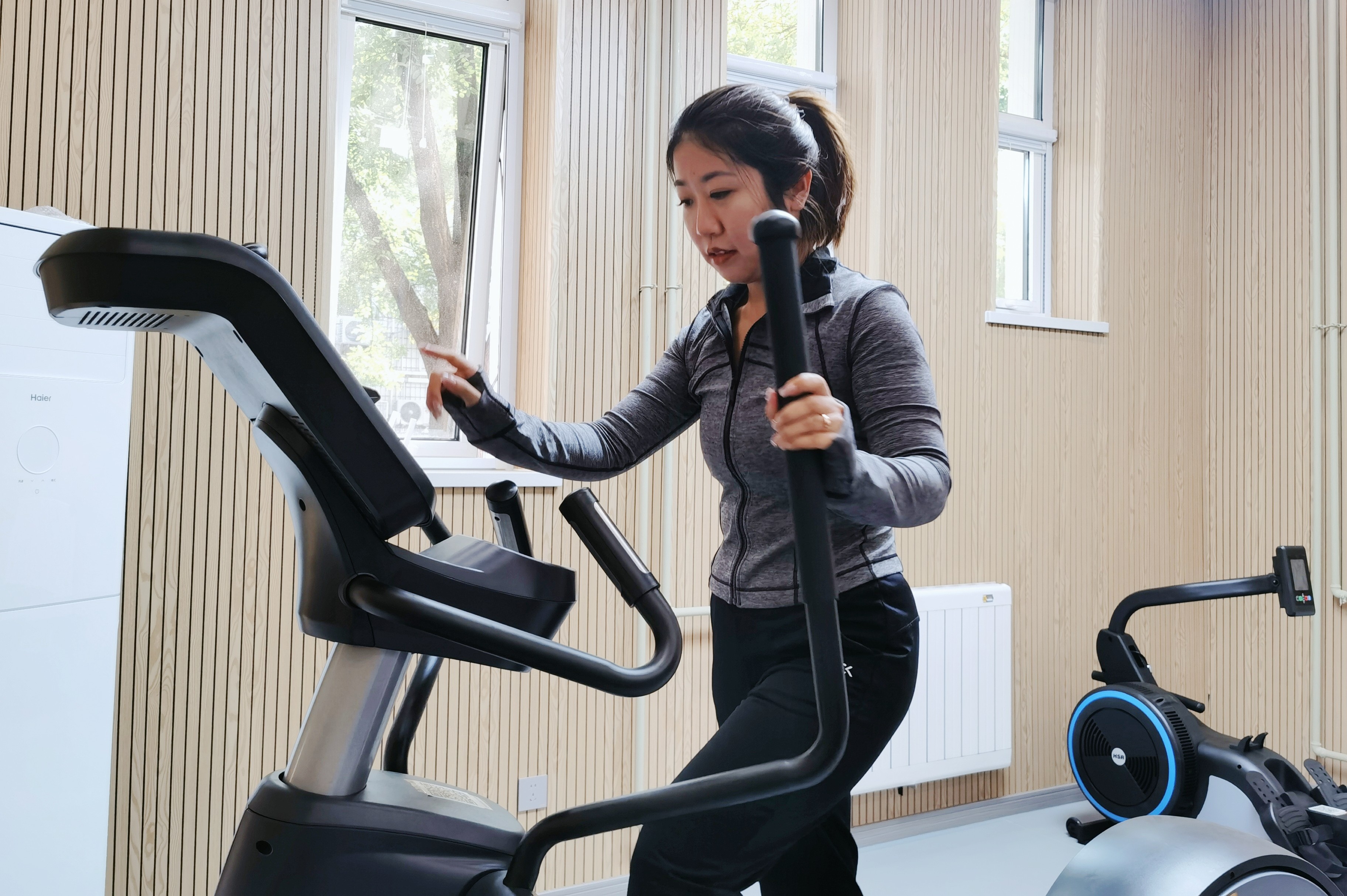 1728371371628011048.jpg 陡河热电公司职工健身中心开放啦~ (7)_副本.jpg